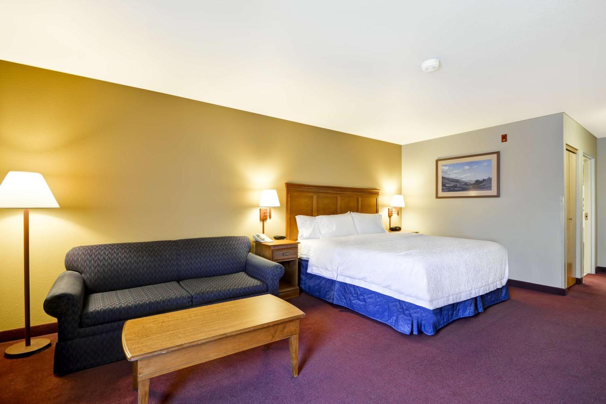 Hampton Inn Bozeman Exterior photo