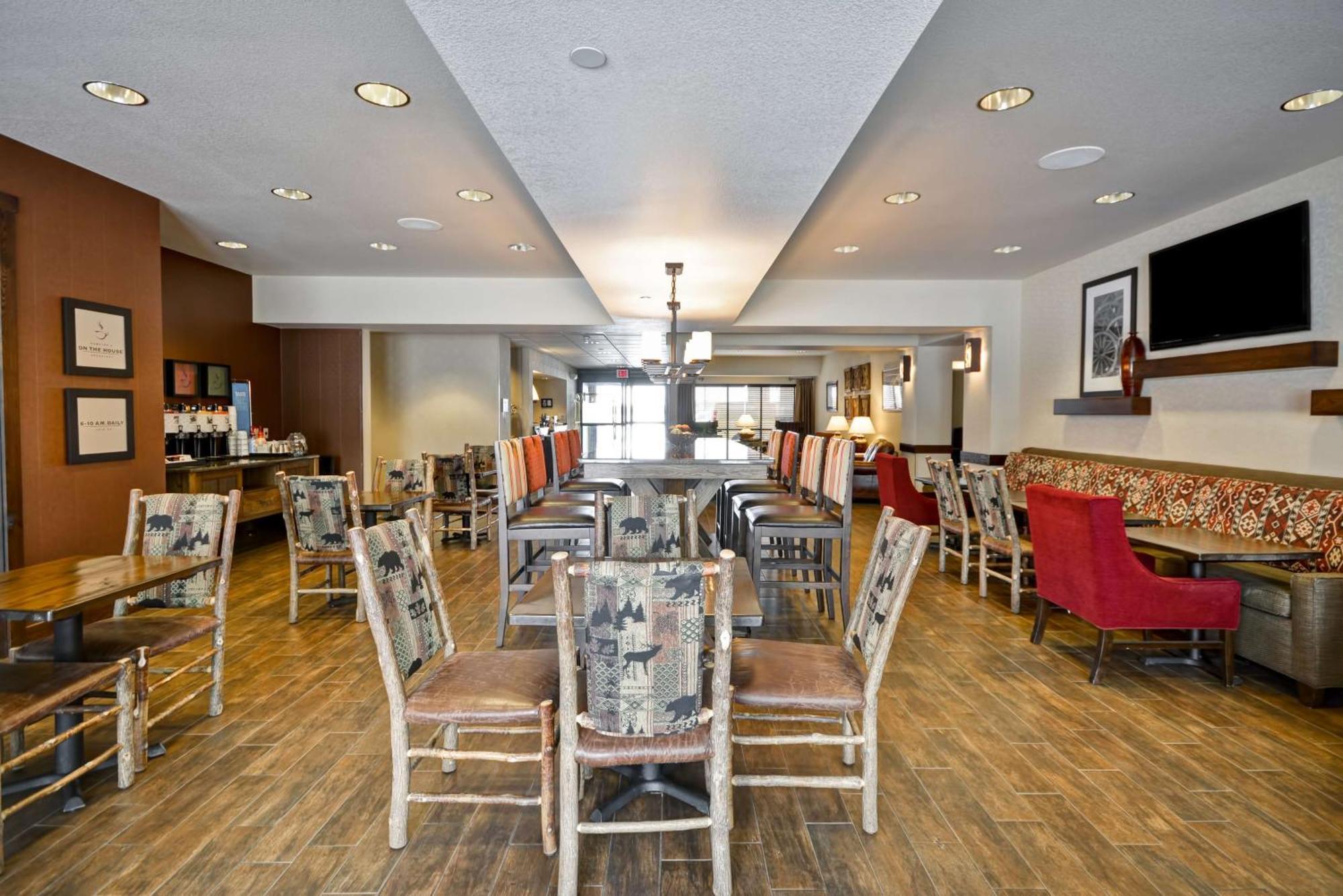 Hampton Inn Bozeman Exterior photo